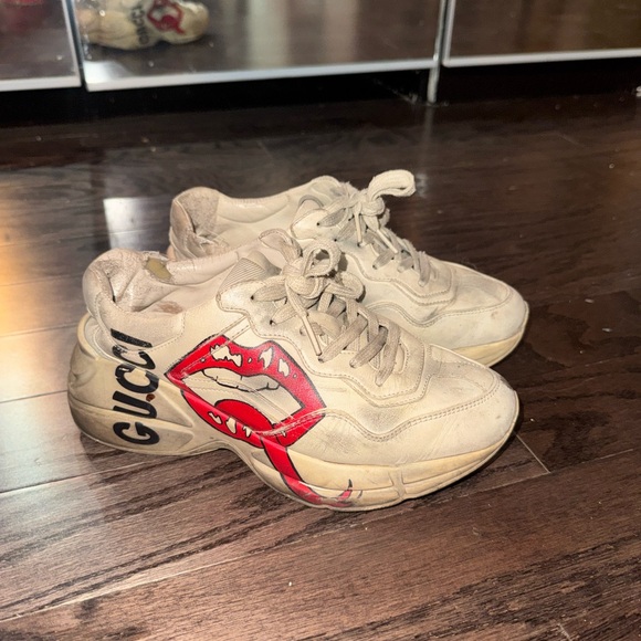 Gucci Shoes - Gucci Beige Sneakers with Red Lip Graphic